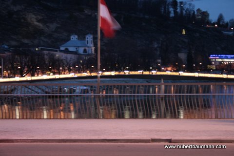 Abendliche Vorweihnachtsstimmung in Salzburg - Kategorien: Kurzmeldung Weihnachtsmärkte  IMG_4266