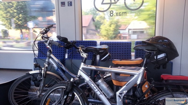 Heimfahrt-Fahrrad-Westfrankenbahn